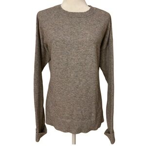 NWT - Heather Gray Crew Neck Sweater Size Large!